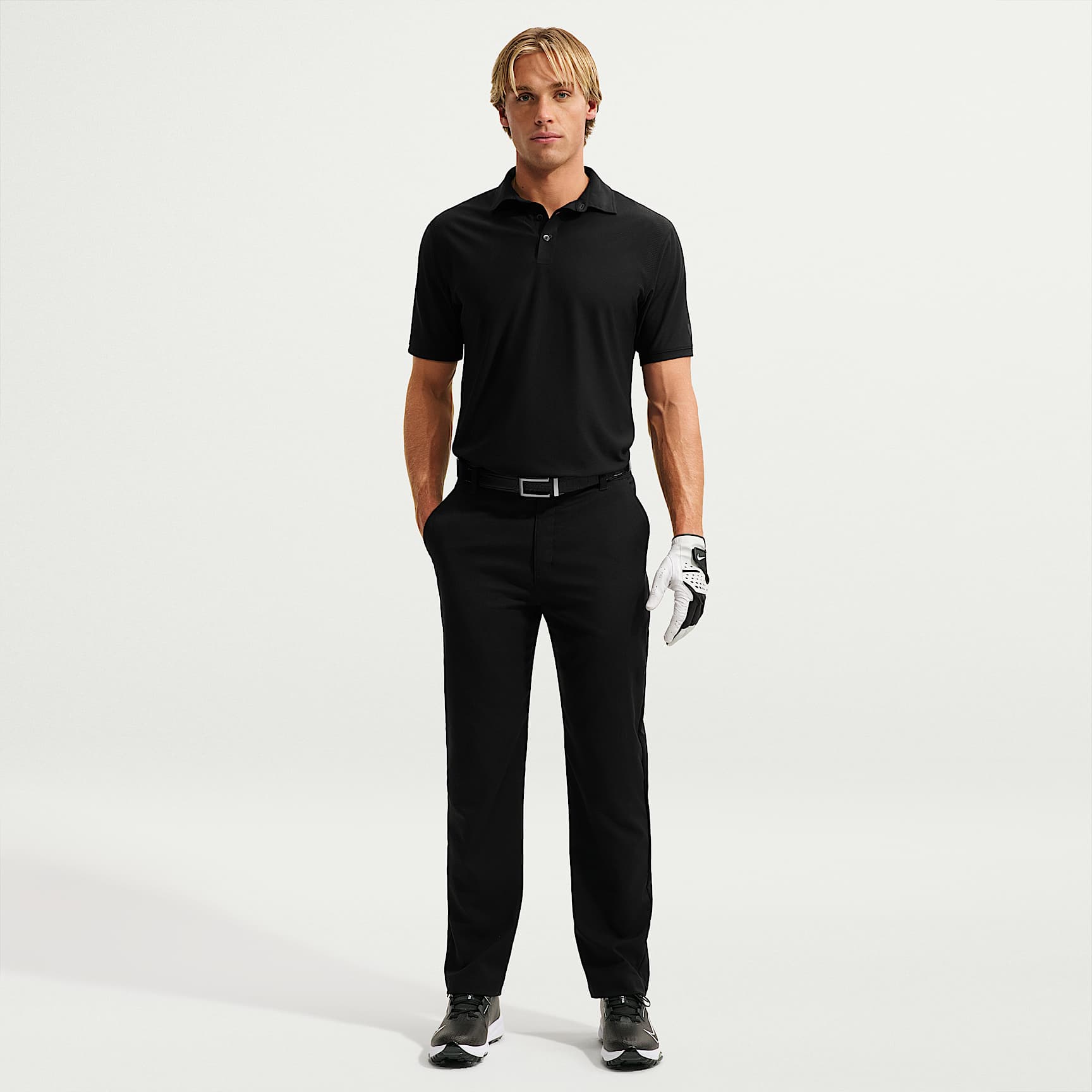 Nike Velocity Men's Dri-FIT Golf Trousers. Nike IL